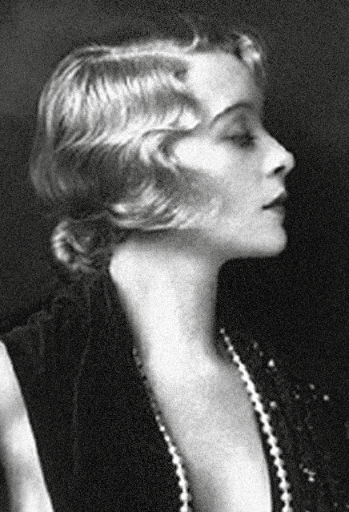 Erica Carlyle